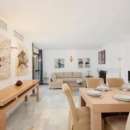 Apartment Penthouse In Puerto Banus With Sea And Marina Views