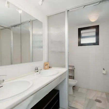 Apartment Penthouse In Puerto Banus With Sea And Marina Views