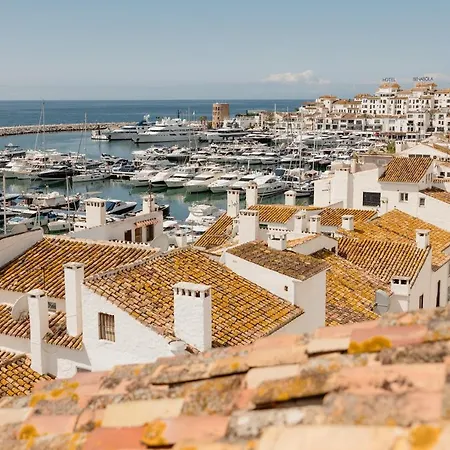 Penthouse In Puerto Banus With Sea And Marina Views *